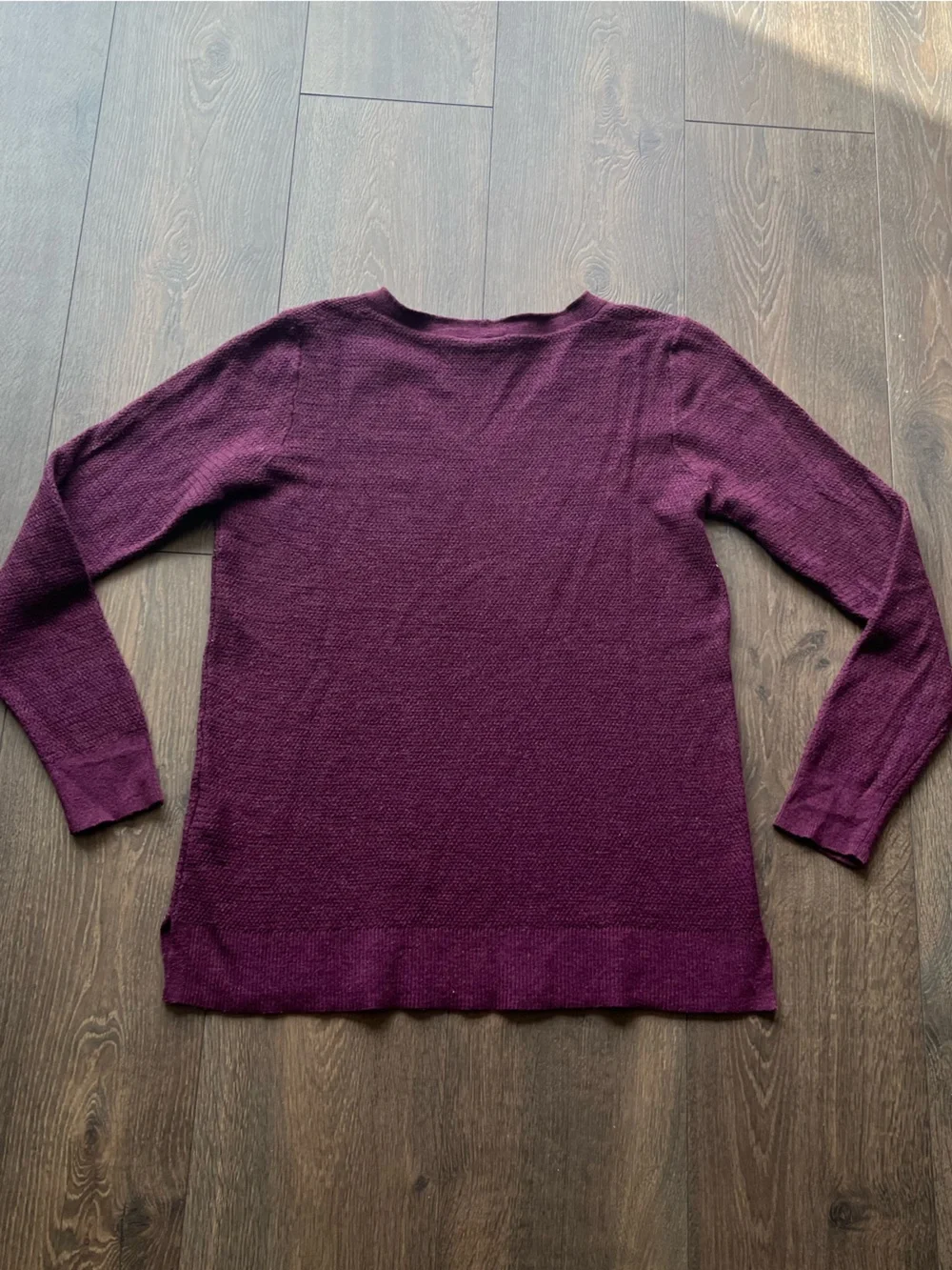 GAP V-Neck Sweater